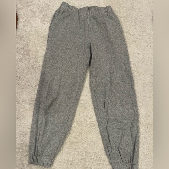 Brandy Melville sweats! - Picture 2 of 5